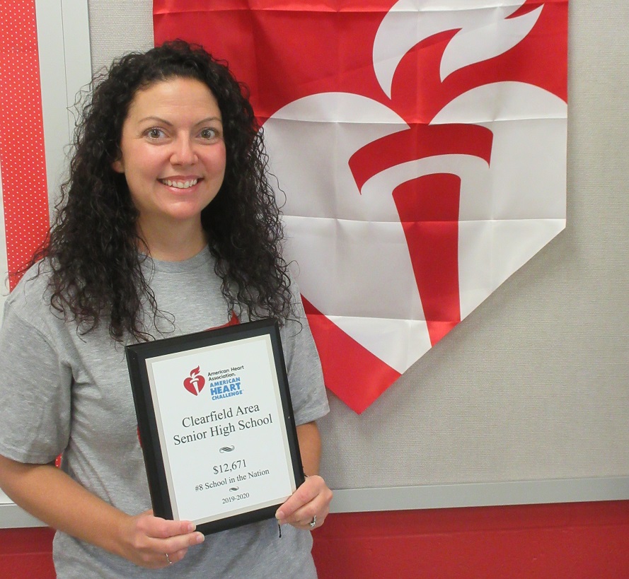 Mrs. Borden and the national American Heart Association award.